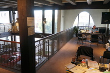Enlarge photo 38