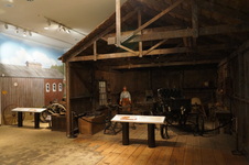Enlarge photo 15
