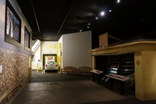 Enlarge photo 33