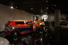 Enlarge photo 44