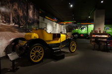 Enlarge photo 88
