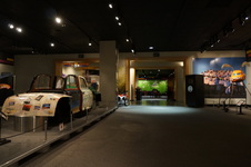Enlarge photo 96