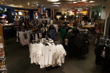 Enlarge photo 126