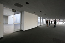 Enlarge photo 180