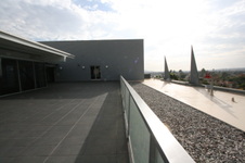 Enlarge photo 186