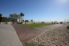 Enlarge photo 28