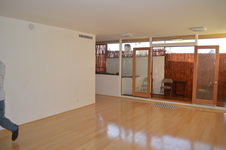 Enlarge photo 33