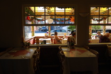 Enlarge photo 13