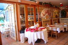 Enlarge photo 22
