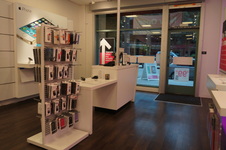 Enlarge photo 19