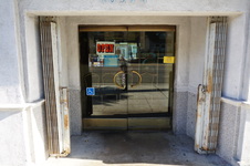 Enlarge photo 12