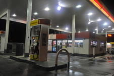 Tarzana Shell