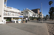 Enlarge photo 18