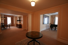 Enlarge photo 35