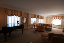 Enlarge photo 54