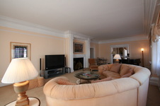 Enlarge photo 56