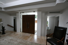 Enlarge photo 40