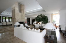 Enlarge photo 77