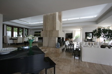 Enlarge photo 79
