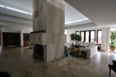 Enlarge photo 82
