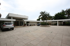 Enlarge photo 88