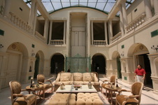 Enlarge photo 1