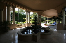Enlarge photo 56