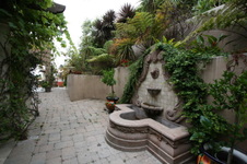 Enlarge photo 36
