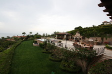 Enlarge photo 47