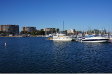Enlarge photo 21