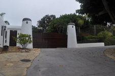Enlarge photo 1