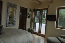 Enlarge photo 115