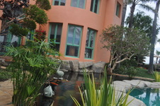 Enlarge photo 68