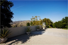 Enlarge photo 1