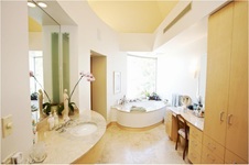 Enlarge photo 84