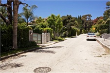 Enlarge photo 1