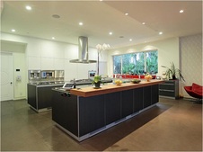 Enlarge photo 36