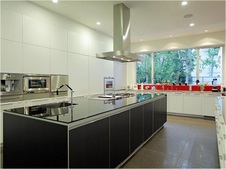 Enlarge photo 37