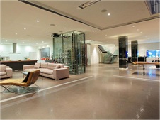 Enlarge photo 55