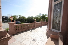 Enlarge photo 16