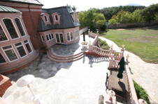 Enlarge photo 108