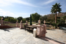 Enlarge photo 143