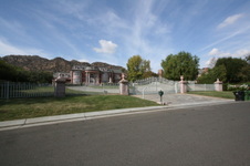 Enlarge photo 1