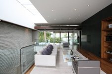 Enlarge photo 74