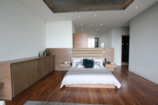 Enlarge photo 83