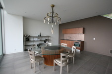 Enlarge photo 119
