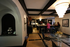 Enlarge photo 106