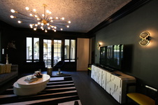 Enlarge photo 109