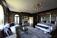 Enlarge photo 183