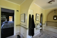 Enlarge photo 202